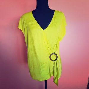 LOVELY CHARTREUSE WORTHINGTON BLOUSE